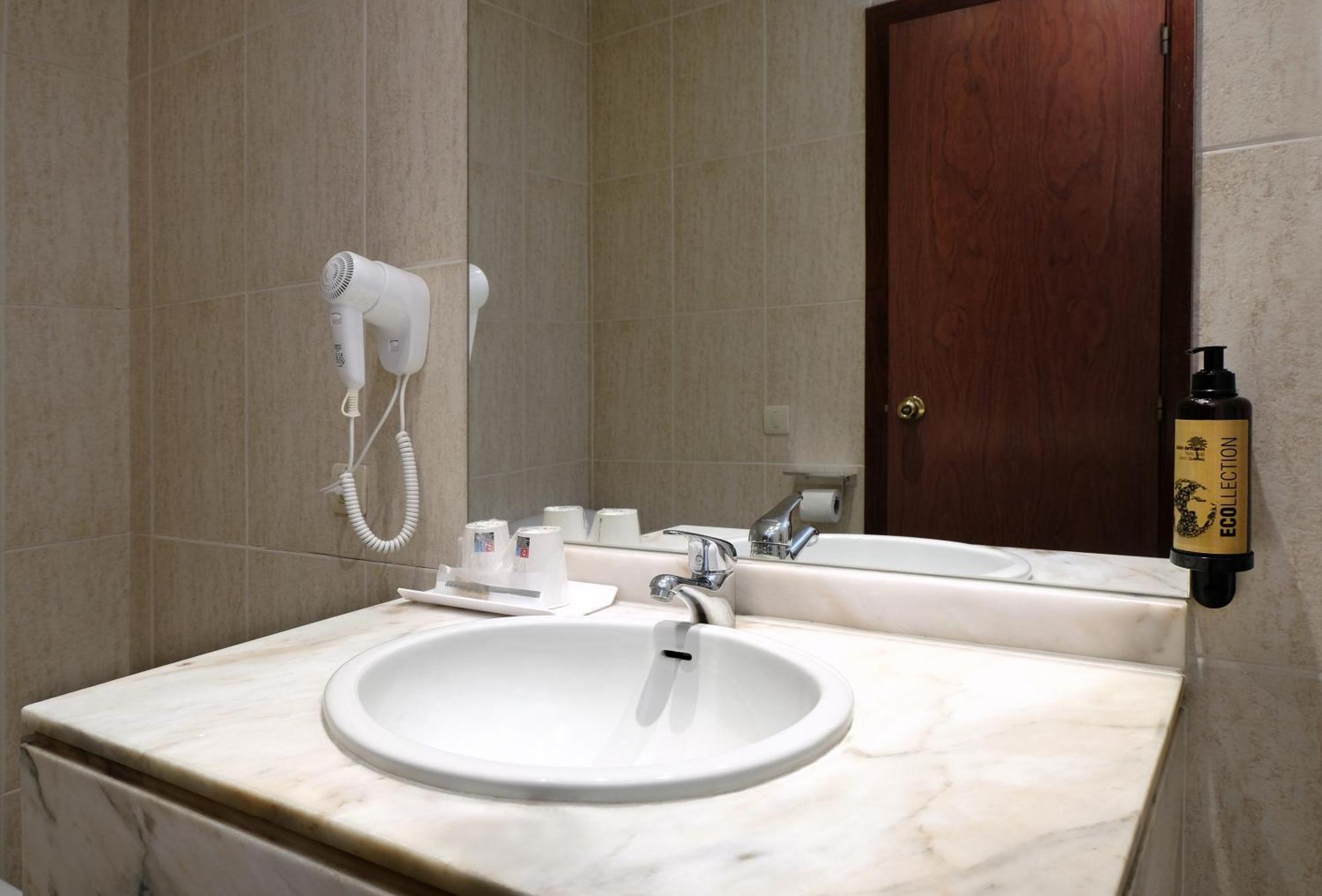 Belcaire Hotel